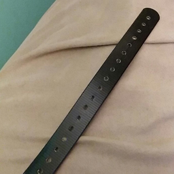 27 in Dog Collar - Picture 3 of 5